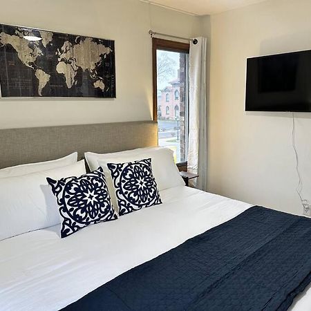 Capital Suite On 6Th Street - King Bed / Downtown! Springfield Exteriér fotografie