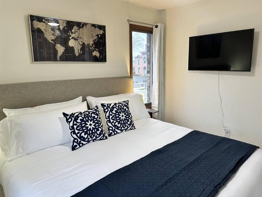 Capital Suite On 6Th Street - King Bed / Downtown! Springfield Exteriér fotografie